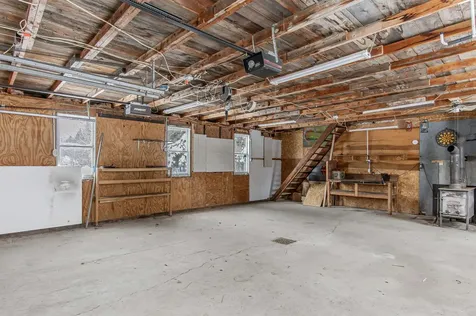 1561 Main Street Pittsburg NH 03592