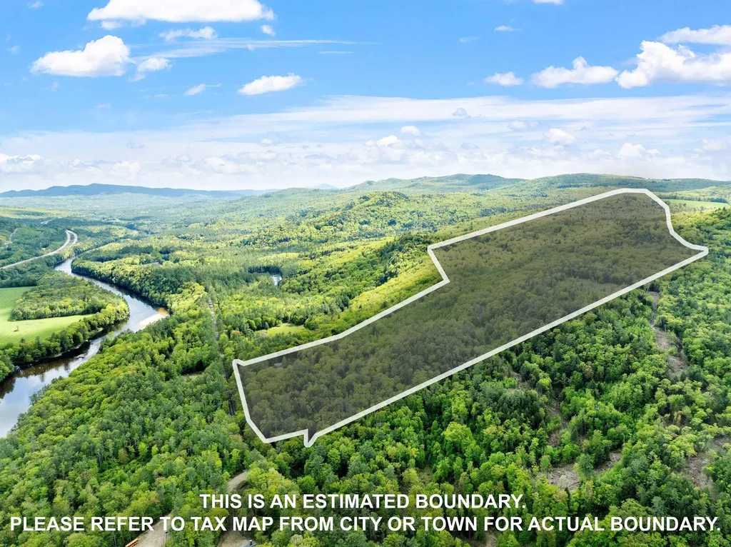 1482 River Road Bridgewater NH 03222