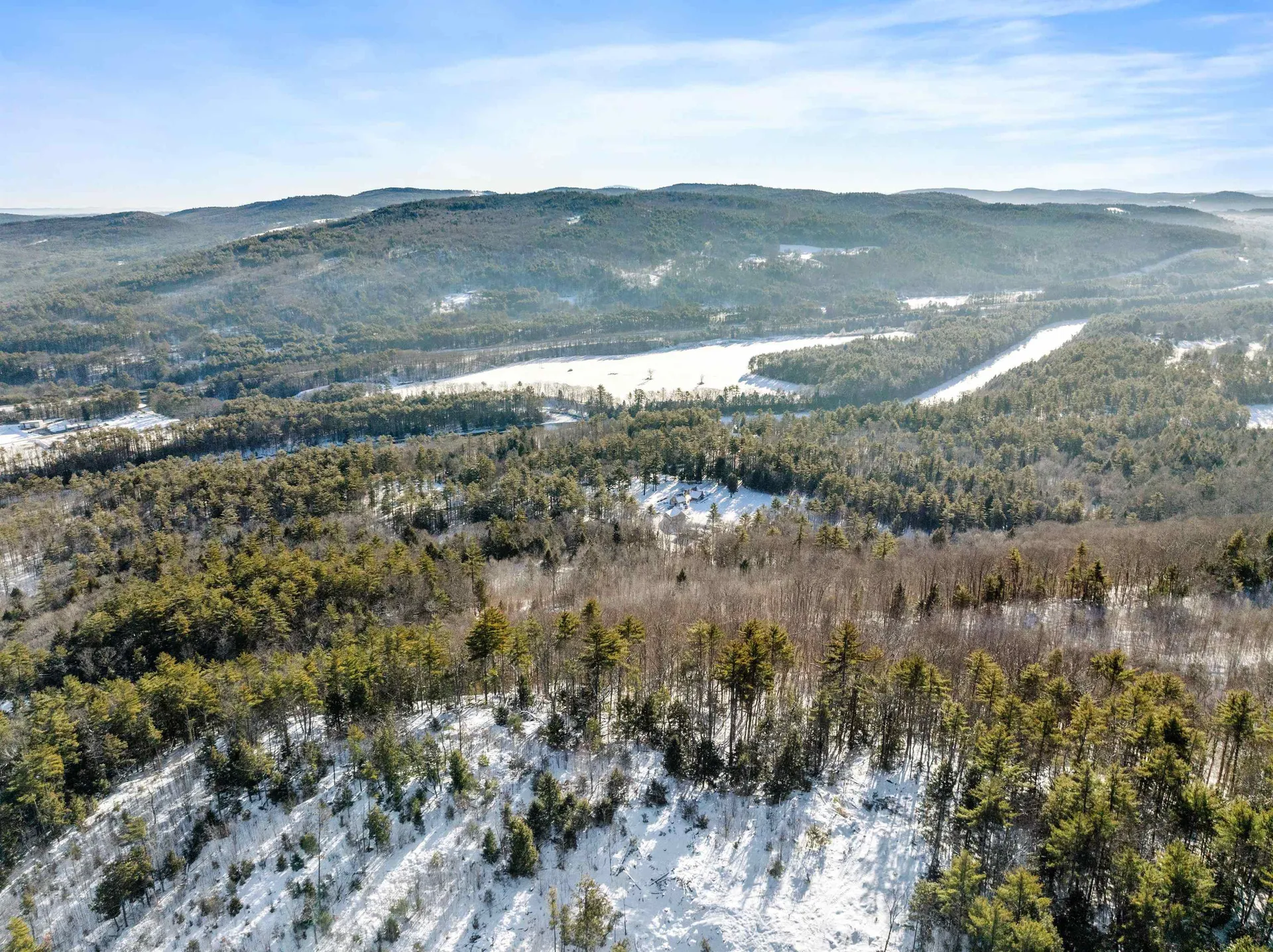 1482 River Road Bridgewater NH 03222