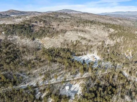 1482 River Road Bridgewater NH 03222