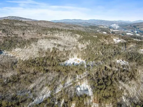 1482 River Road Bridgewater NH 03222