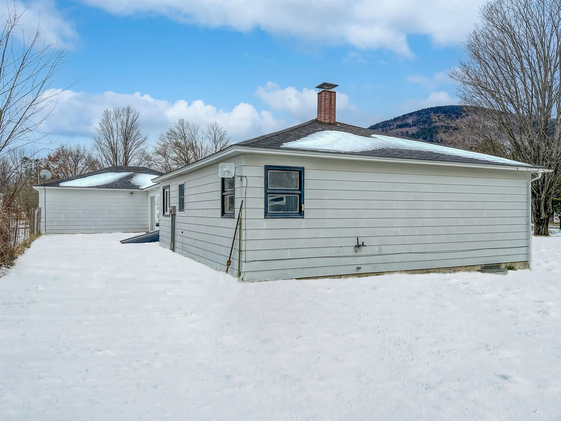 14 Mountain View Lane Colebrook NH 03576