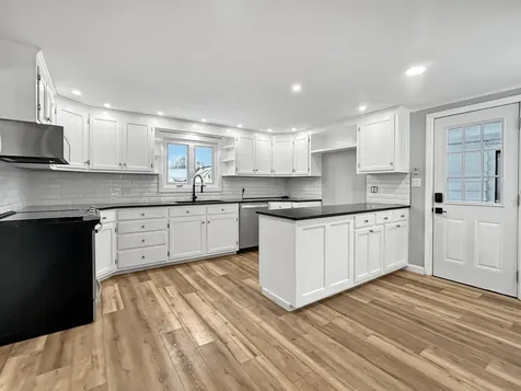 14 Mountain View Lane Colebrook NH 03576