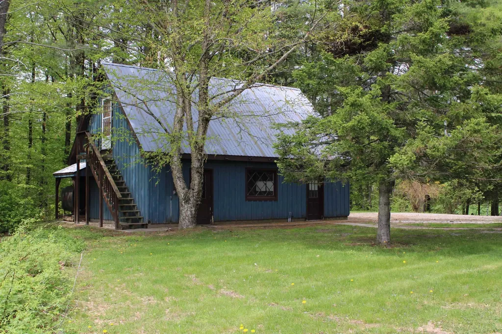 1728 West Road Ira VT 05777