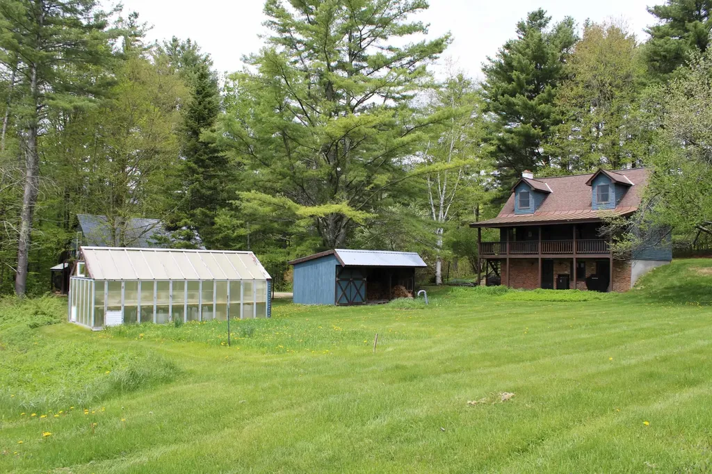 1728 West Road Ira VT 05777