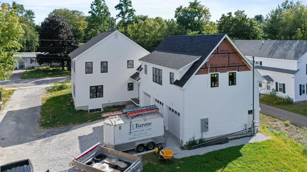 897 Falls Road Shelburne VT 05482