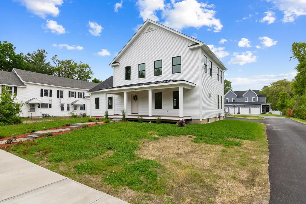 897 Falls Road Shelburne VT 05482