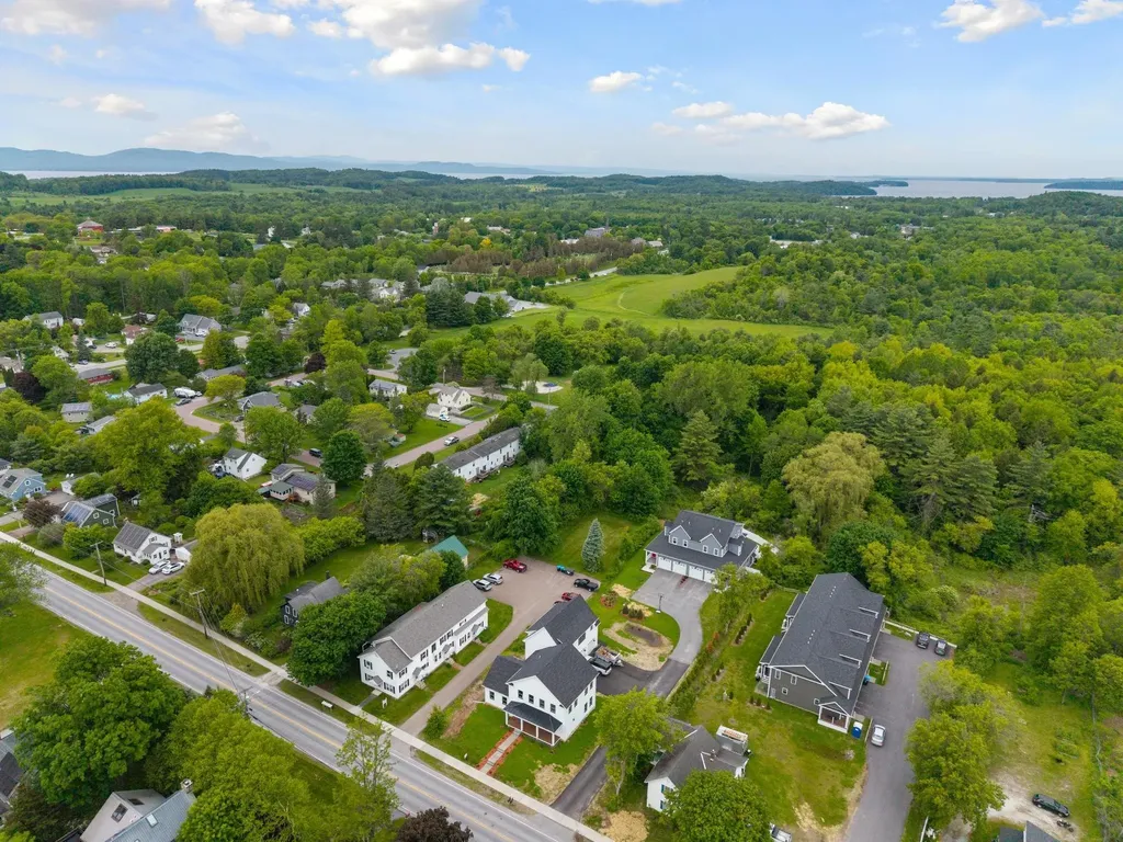 897 Falls Road Shelburne VT 05482