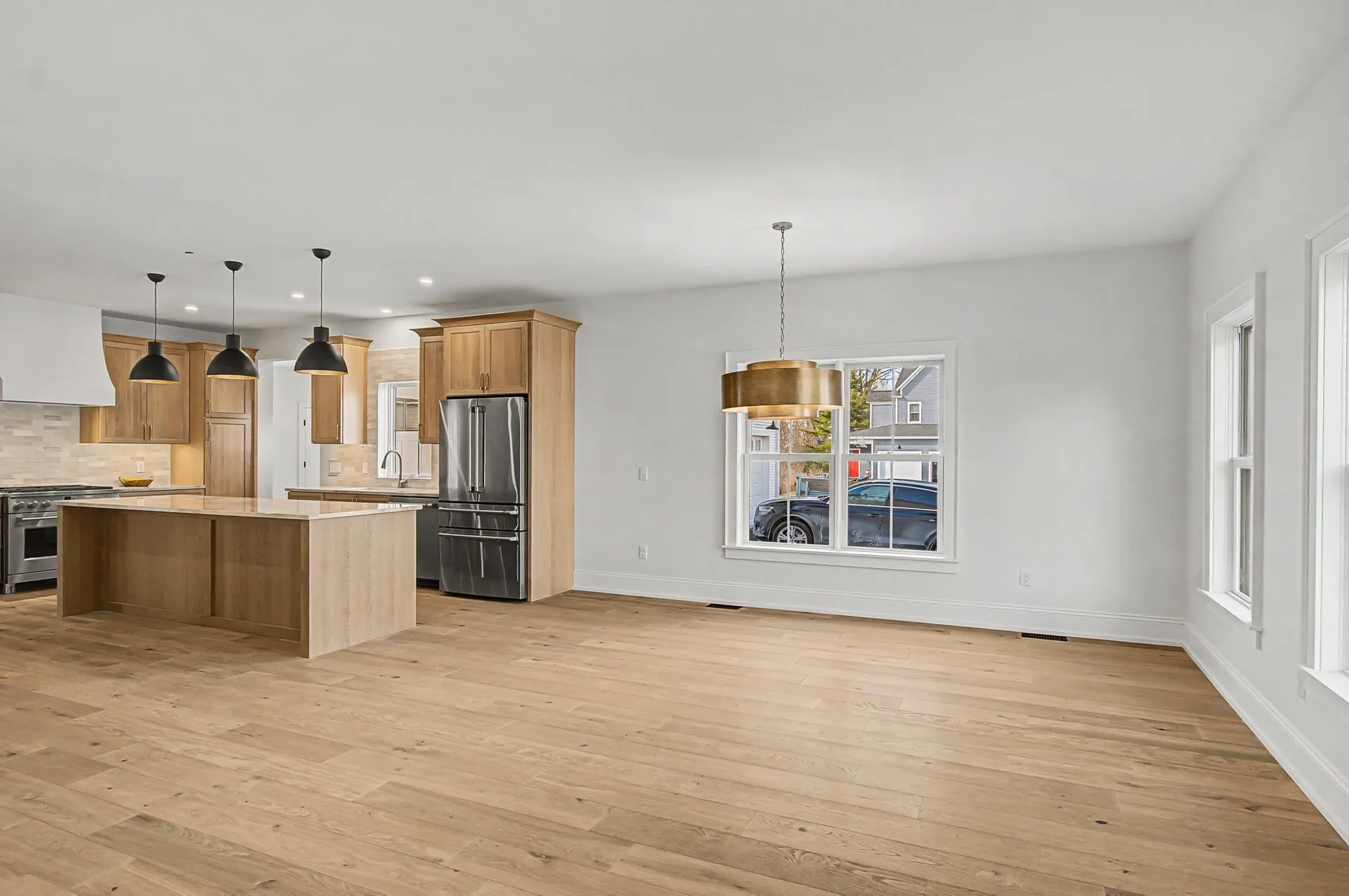 897 Falls Road Shelburne VT 05482