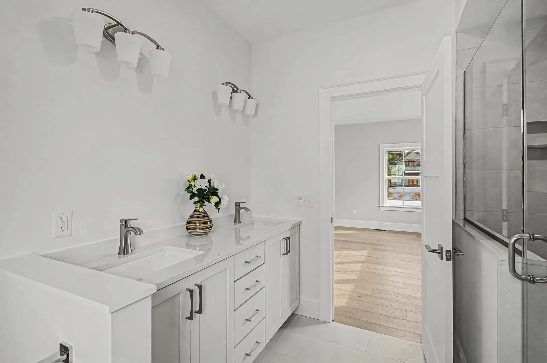 897 Falls Road Shelburne VT 05482