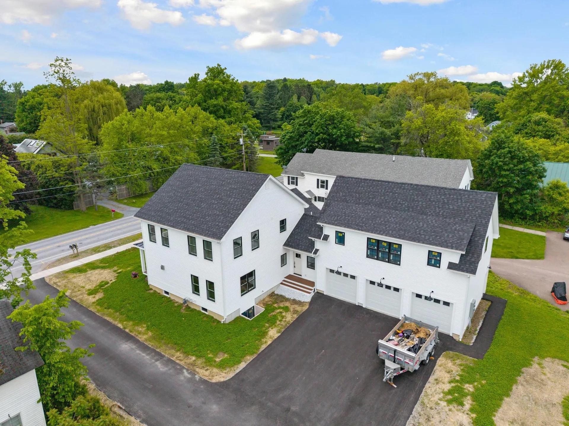 897 Falls Road Shelburne VT 05482