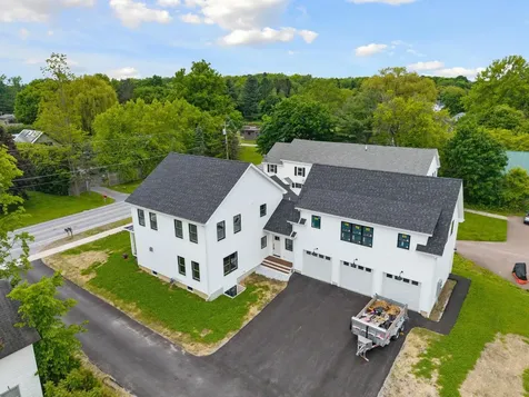 897 Falls Road Shelburne VT 05482