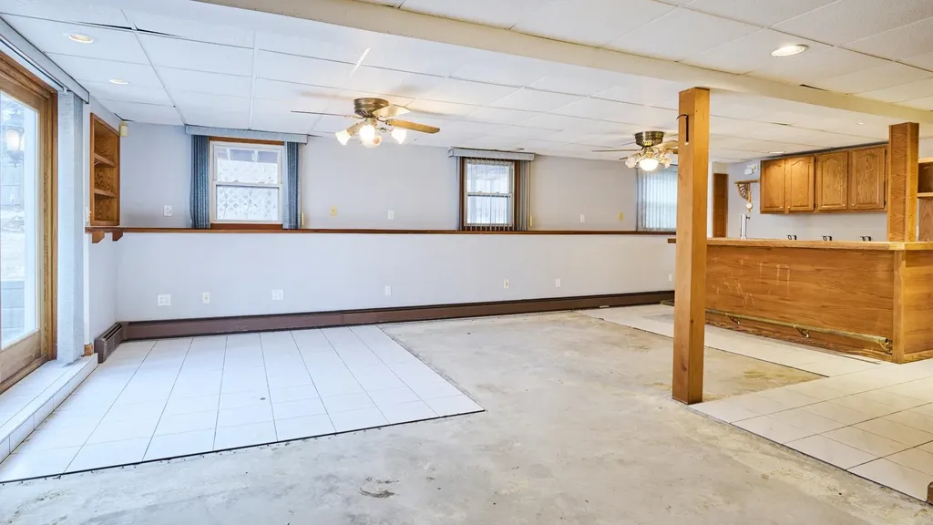 111 Old Rockingham Road Salem NH 03079