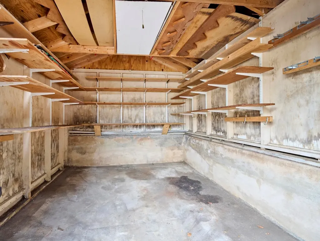 111 Old Rockingham Road Salem NH 03079