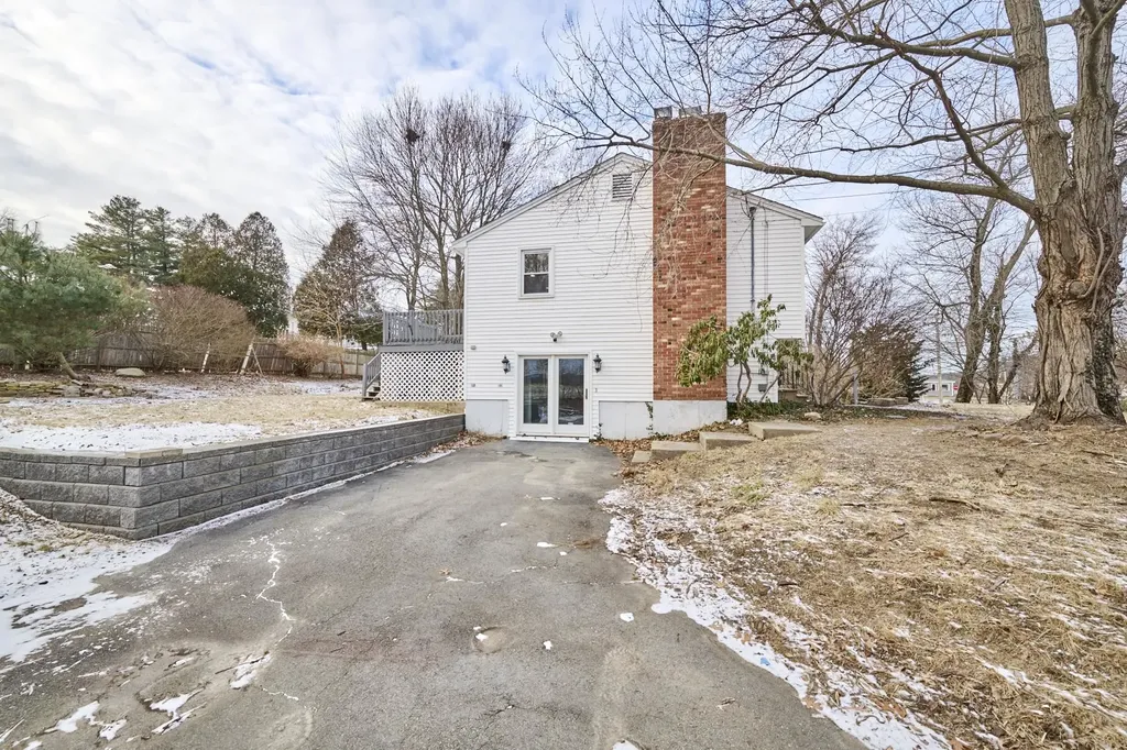 111 Old Rockingham Road Salem NH 03079