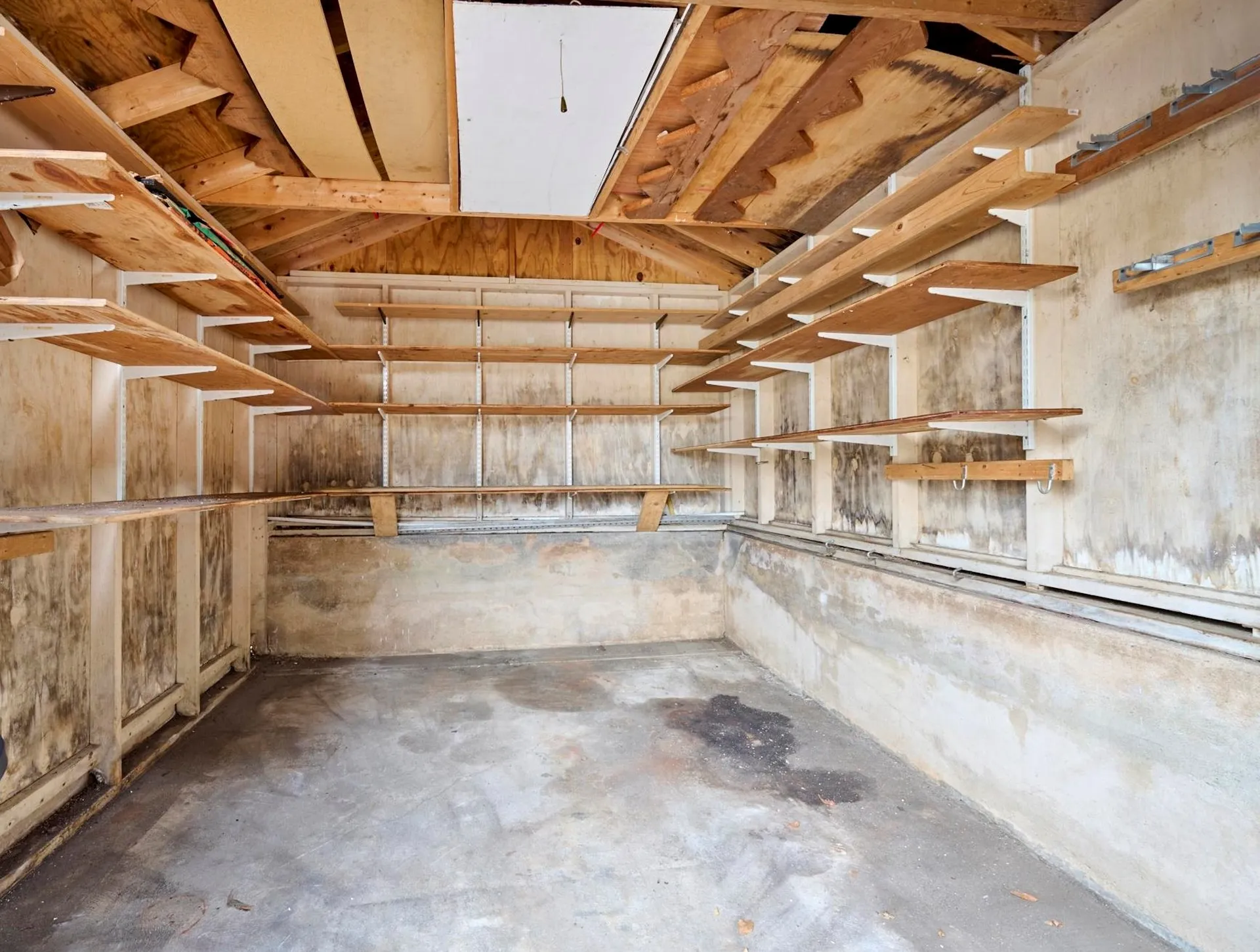 111 Old Rockingham Road Salem NH 03079