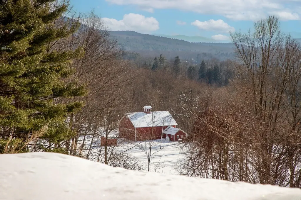 1088 Goat Farm Road Pittsford VT 05763