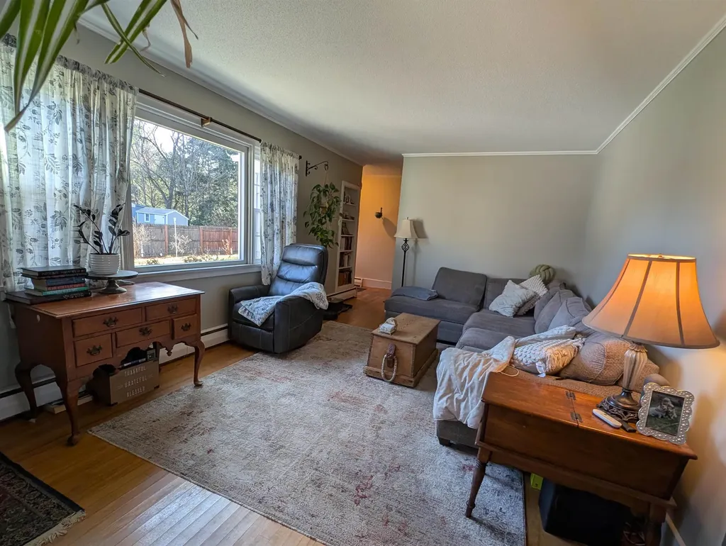 23 Sims Street Claremont NH 03743