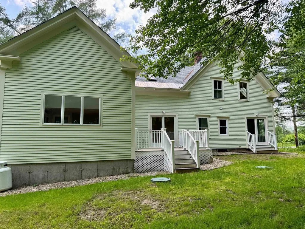 255 Swanzey Lake Road Swanzey NH 03446
