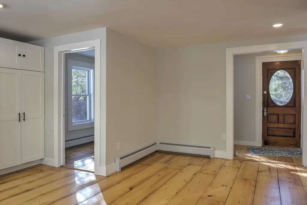 255 Swanzey Lake Road Swanzey NH 03446