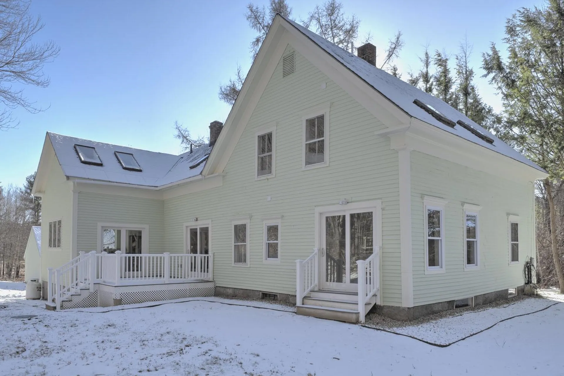 255 Swanzey Lake Road Swanzey NH 03446