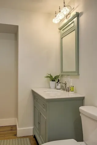 255 Swanzey Lake Road Swanzey NH 03446