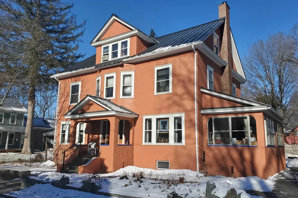 101 Washington Street Brattleboro VT 05301
