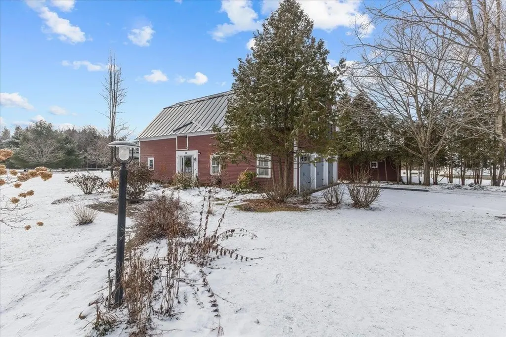 40 Homestead Lane Waterbury VT 05677