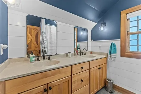 40 Homestead Lane Waterbury VT 05677