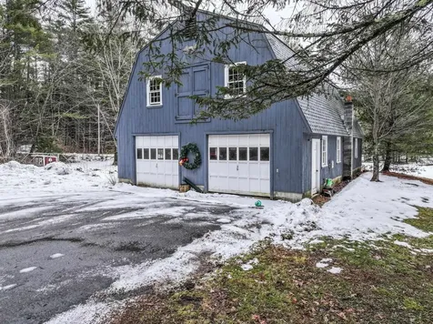 311 Fairgrounds Road Bradford NH 03221