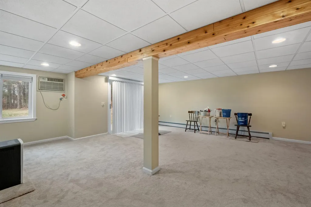 171 Indian Rock Road Merrimack NH 03054