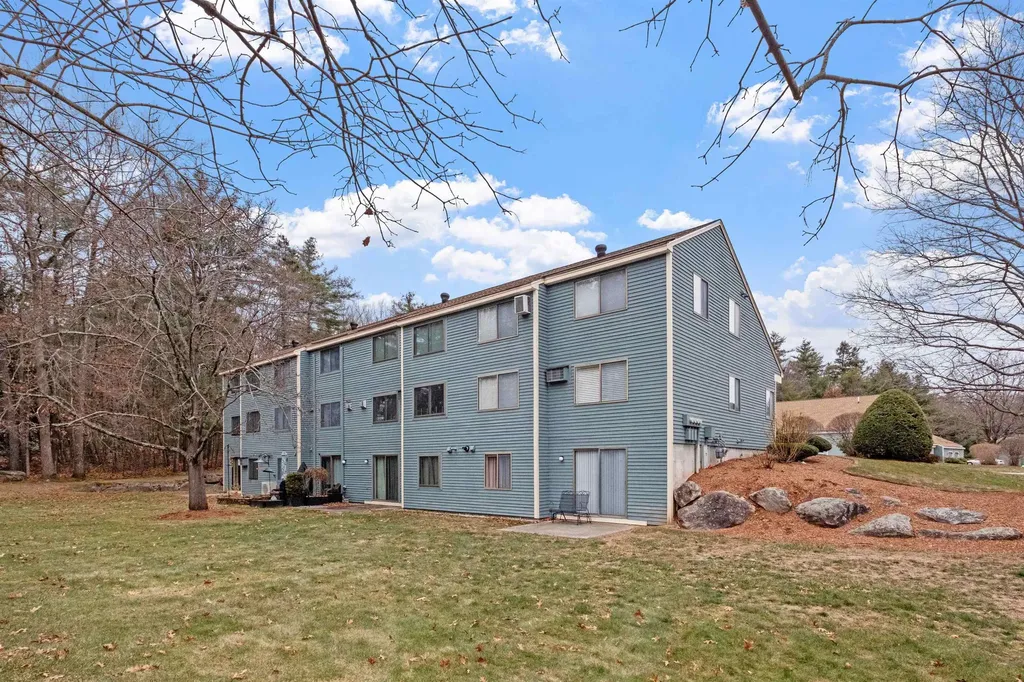 171 Indian Rock Road Merrimack NH 03054