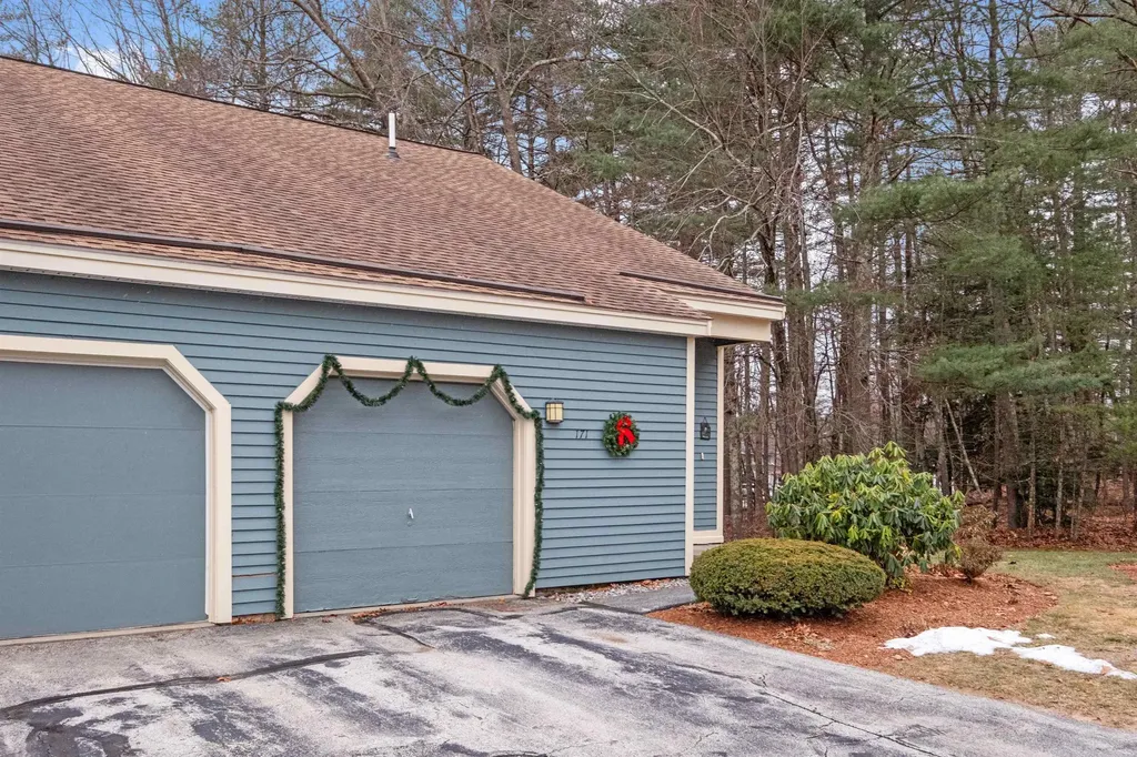 171 Indian Rock Road Merrimack NH 03054