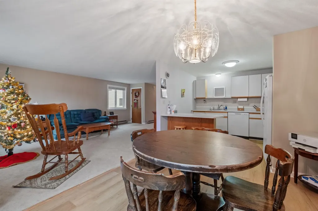 171 Indian Rock Road Merrimack NH 03054