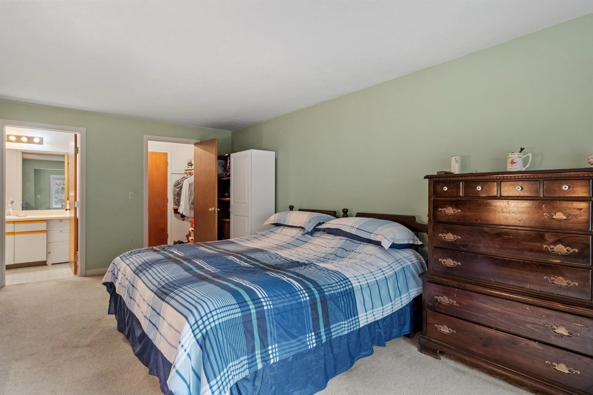 171 Indian Rock Road Merrimack NH 03054