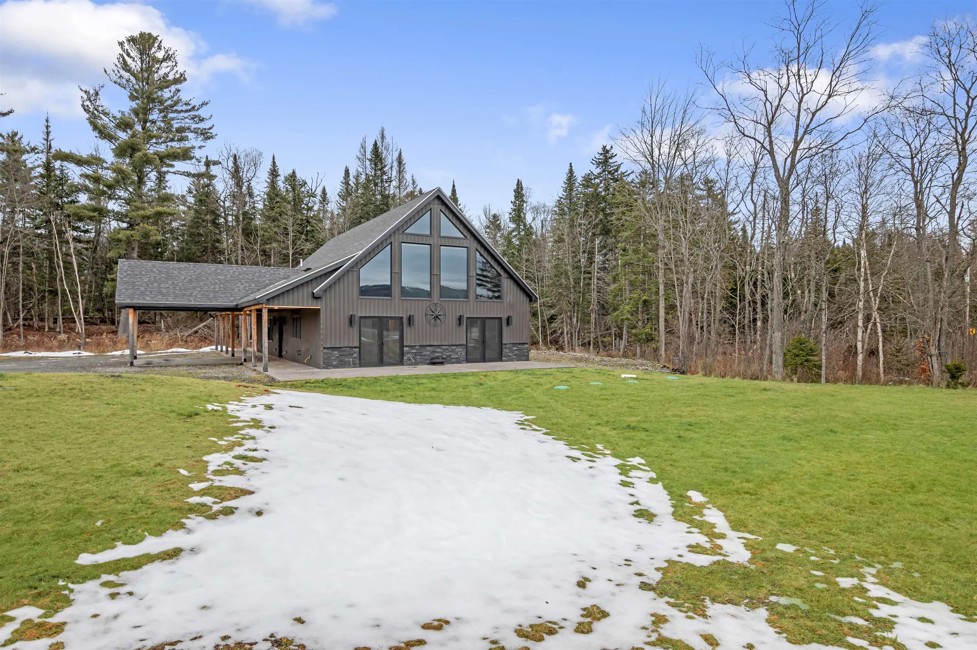 24 Howland Road Clarksville NH 03592