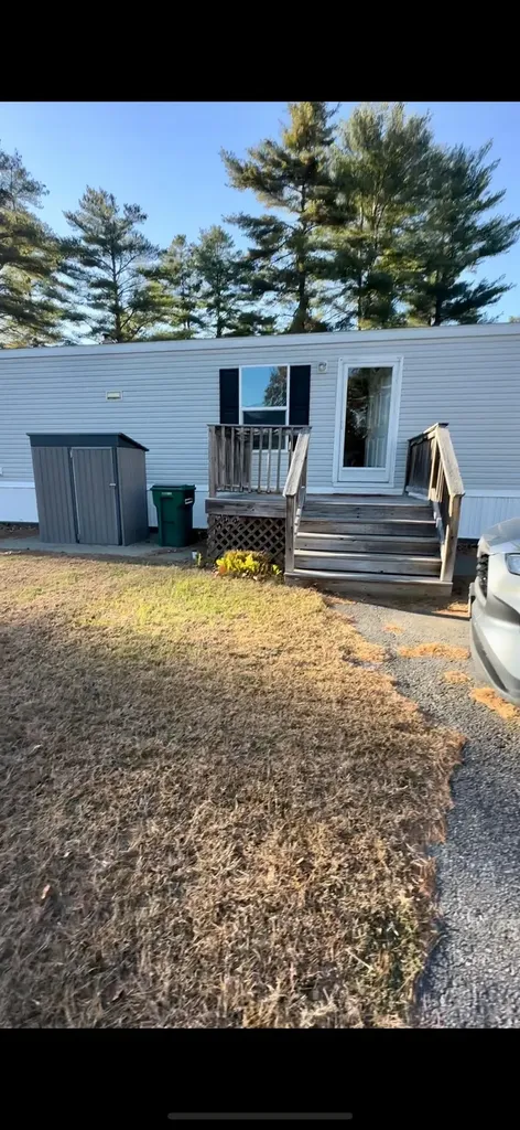 22 Springbrook Street Hinsdale NH 03451