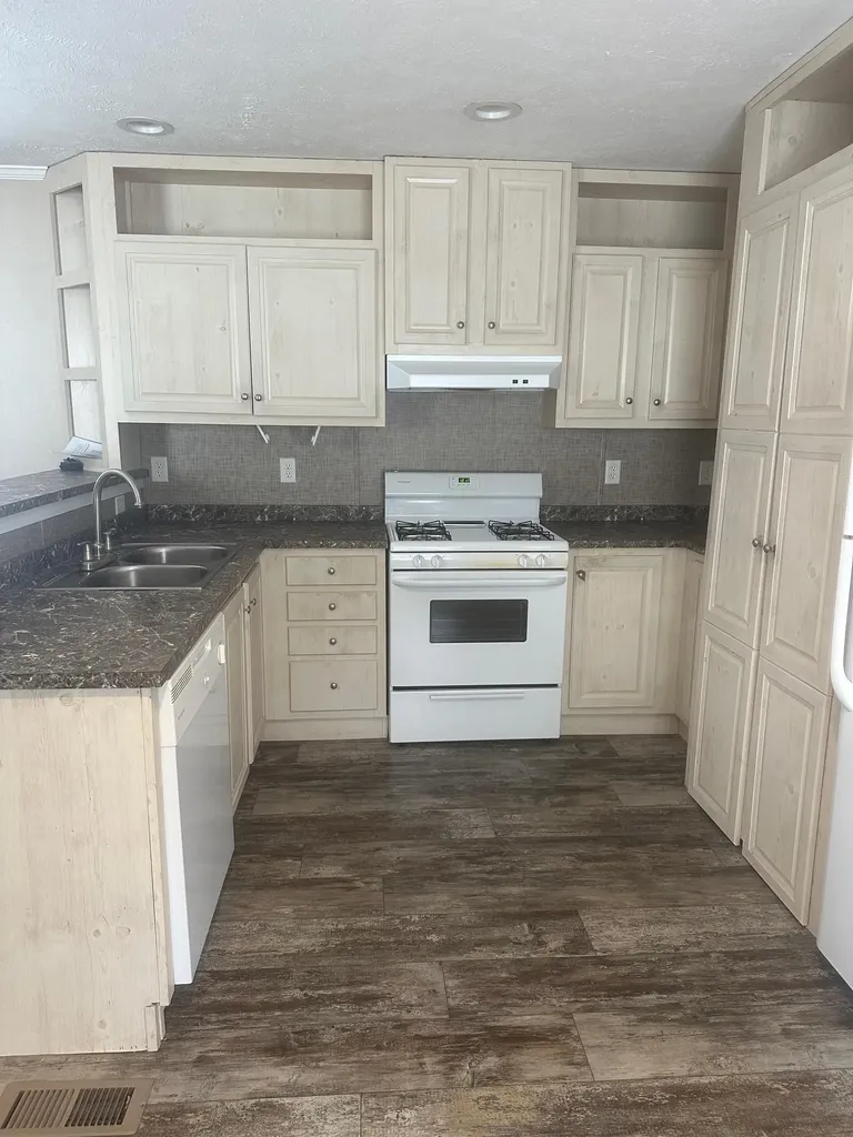 22 Springbrook Street Hinsdale NH 03451