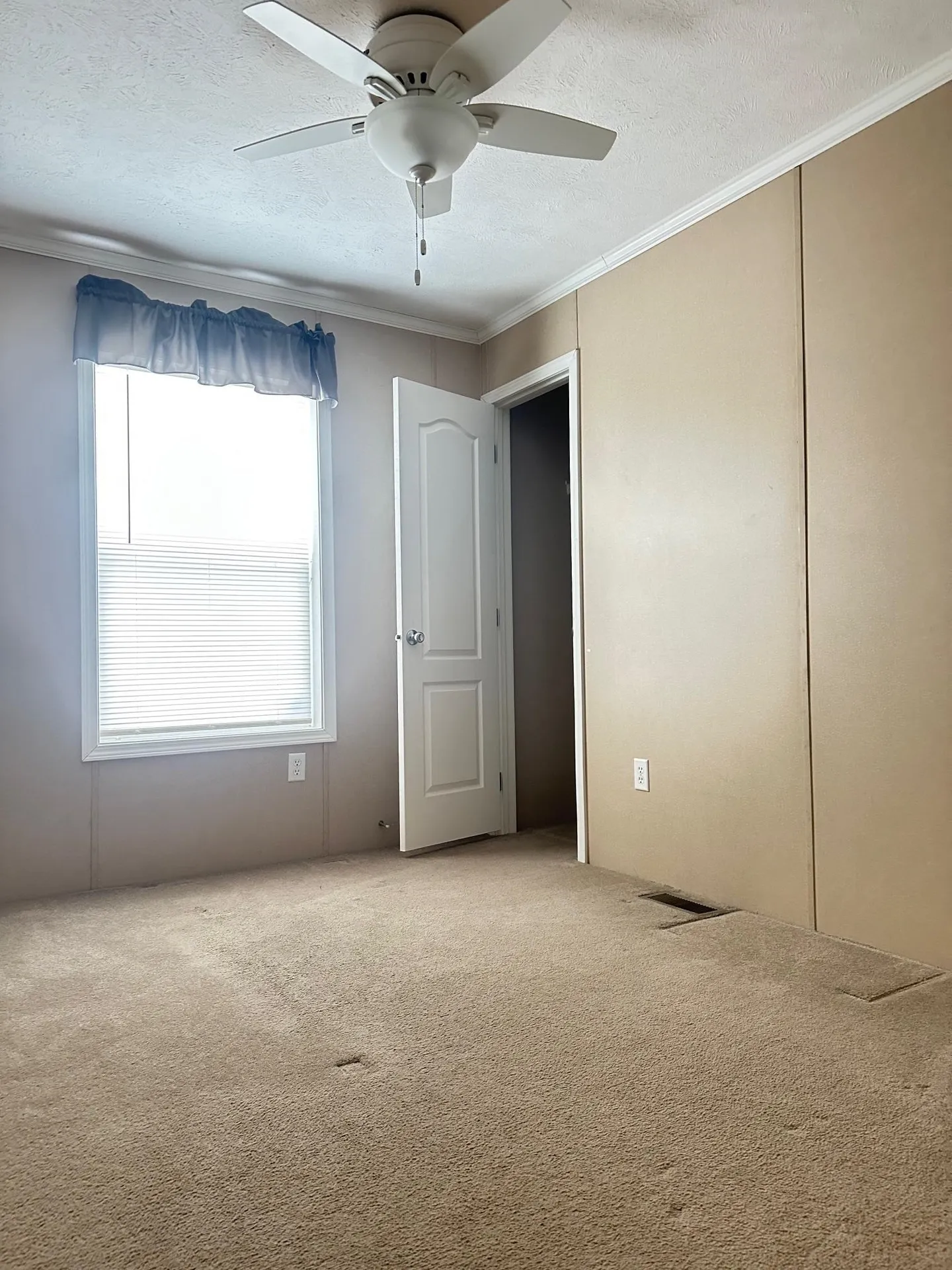 22 Springbrook Street Hinsdale NH 03451