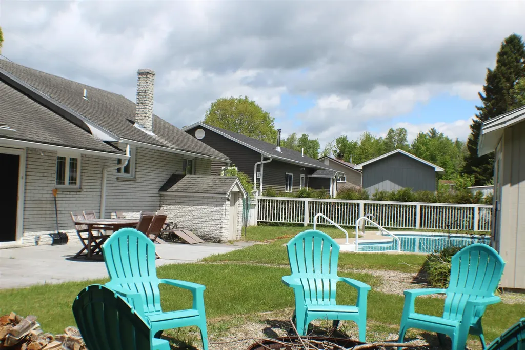 6 Pinecrest Avenue Berlin NH 03570