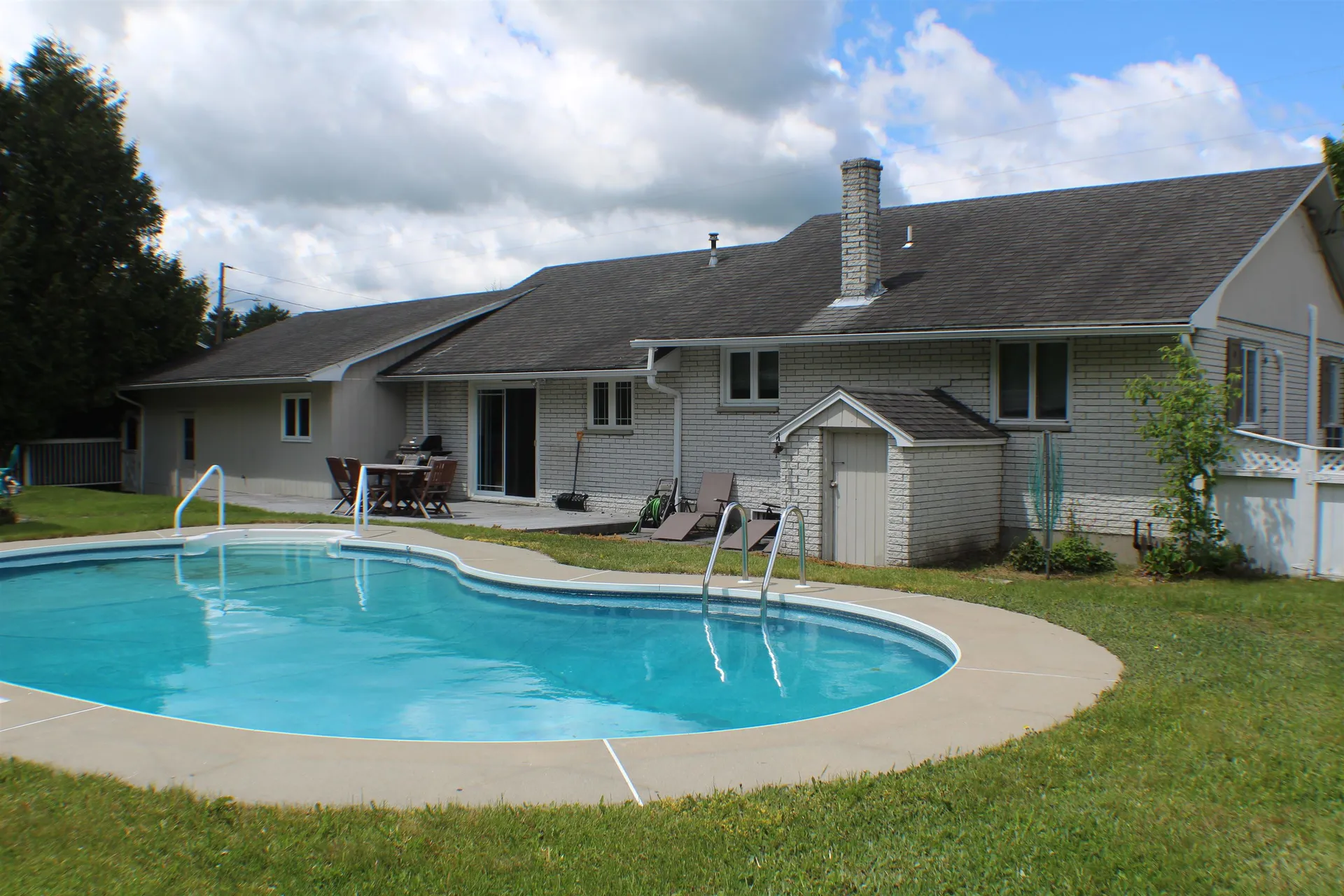 6 Pinecrest Avenue Berlin NH 03570