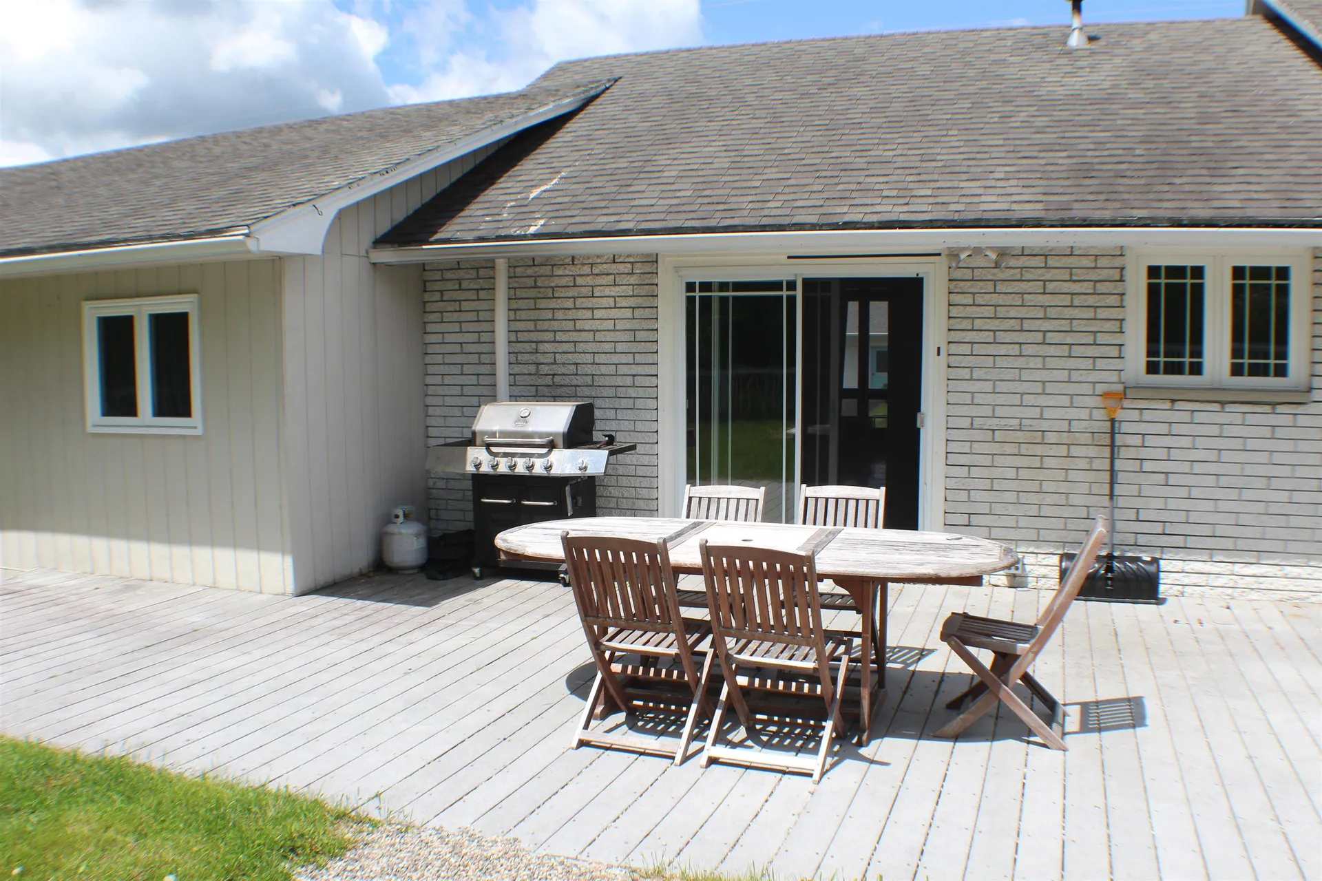 6 Pinecrest Avenue Berlin NH 03570