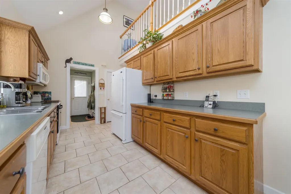 355 Chalk Pond Road Newbury NH 03255