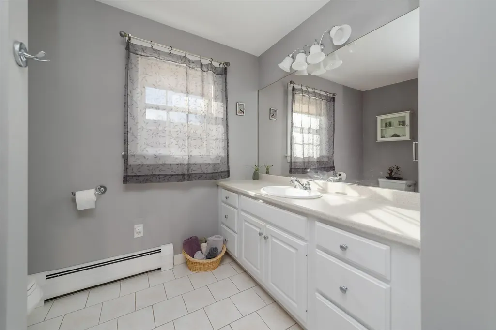 355 Chalk Pond Road Newbury NH 03255