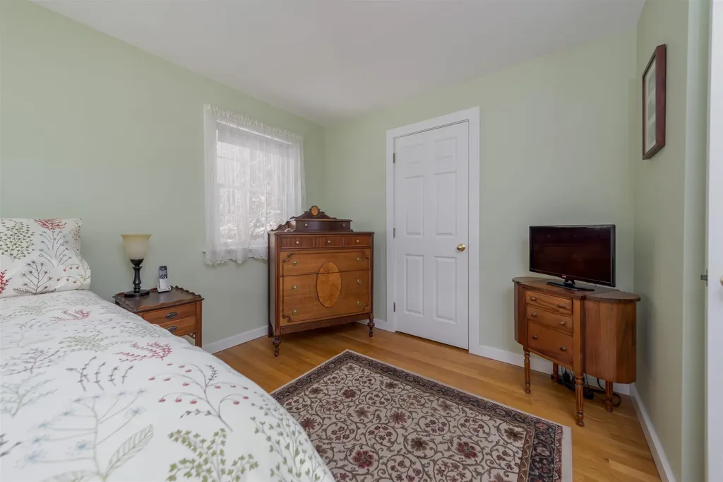 355 Chalk Pond Road Newbury NH 03255