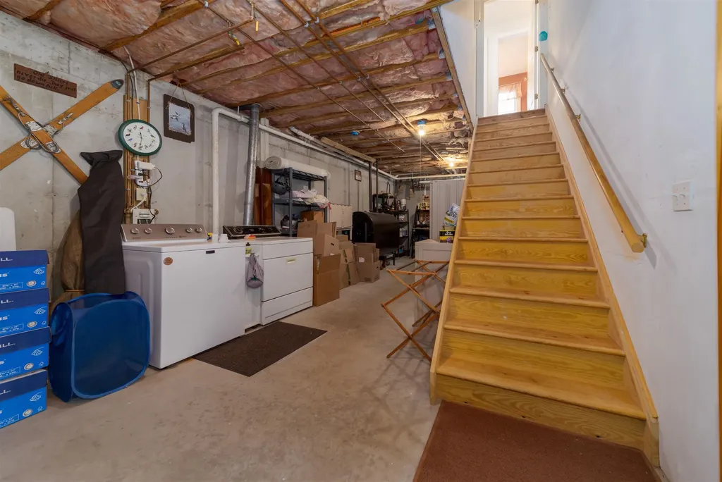 355 Chalk Pond Road Newbury NH 03255