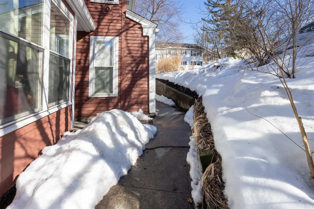 297 College Street Burlington VT 05401