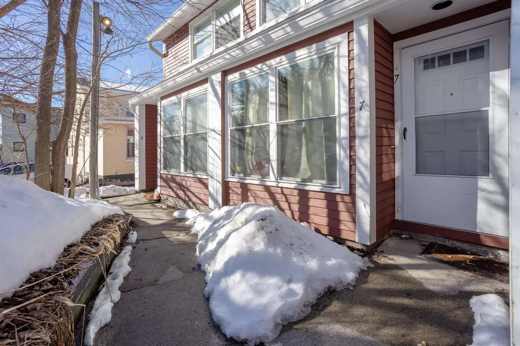 297 College Street Burlington VT 05401