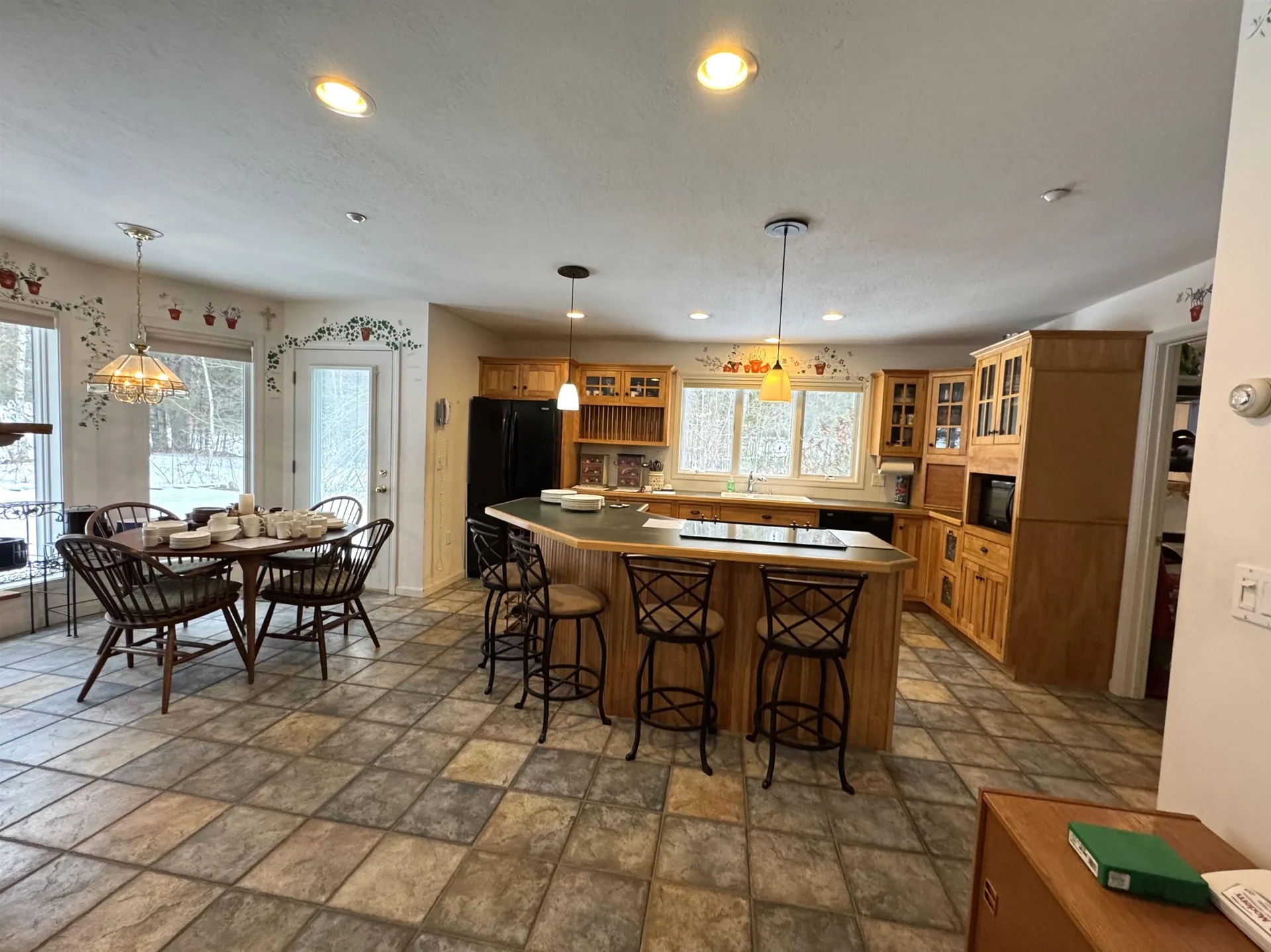 43 Falcon Way Hales Location NH 03860