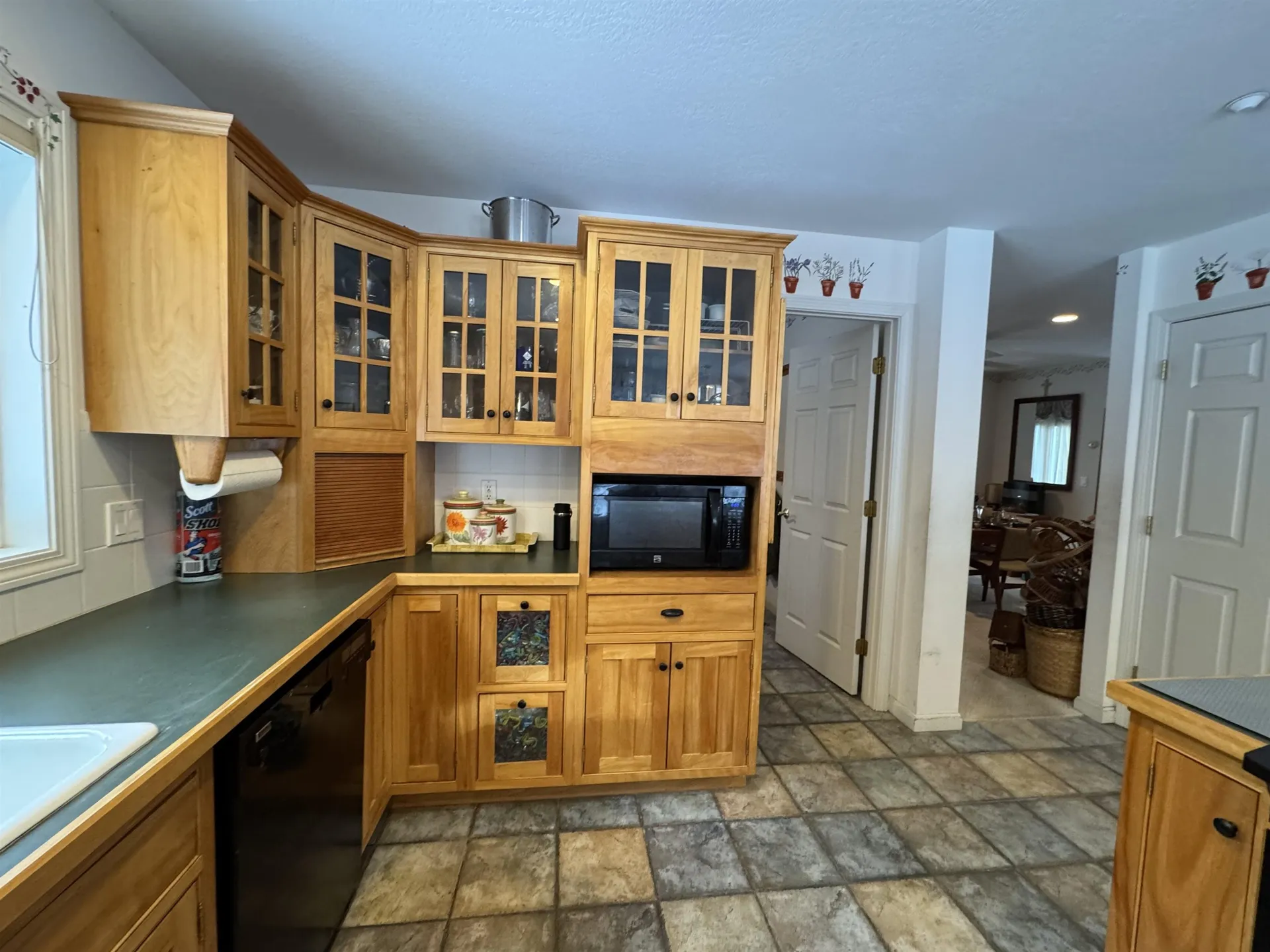 43 Falcon Way Hales Location NH 03860
